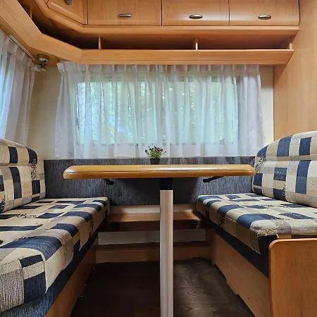 אתר קמפינג Klit Caravans *