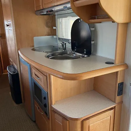 אתר קמפינג Klit Caravans *
