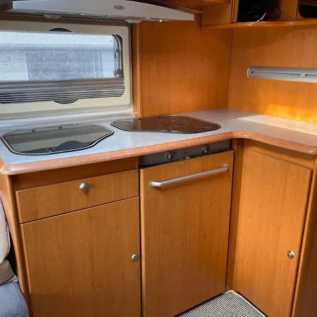 אתר קמפינג Klit Caravans לוקן